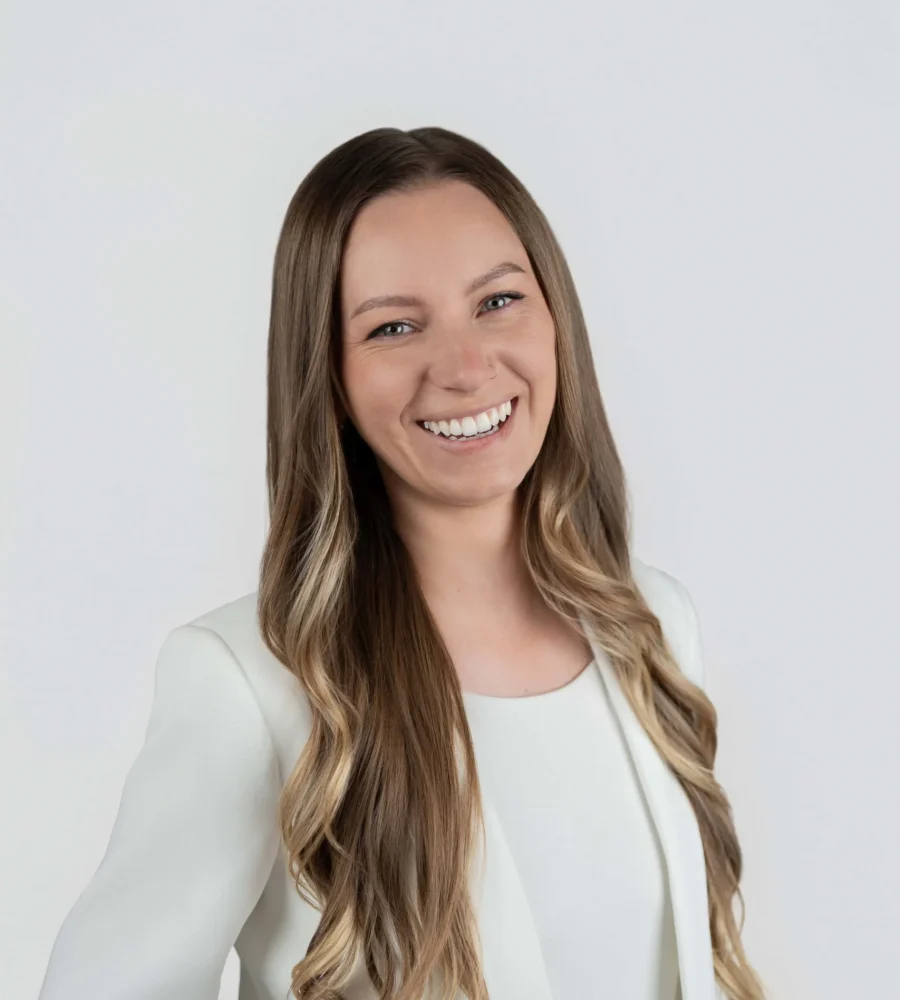 Kaylynn Headshot Team | The District